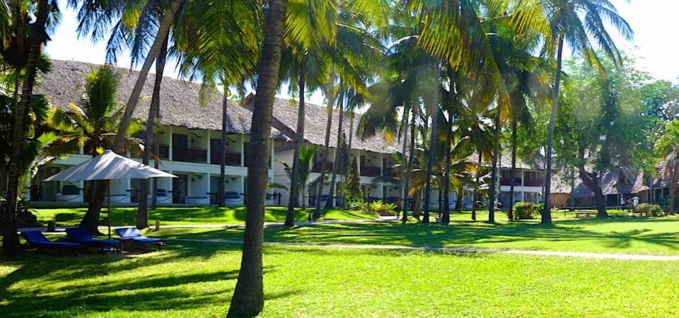 Voyager Beach Resort Mombasa - PD Tours & Safaris
